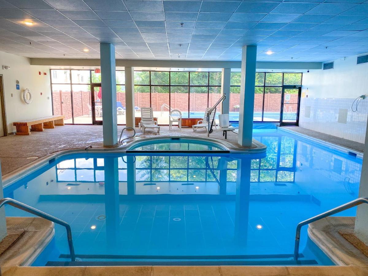 Ski-In Ski-Out Luxury Condo With Hot Tub And Pools สโนว์ชู ภายนอก รูปภาพ